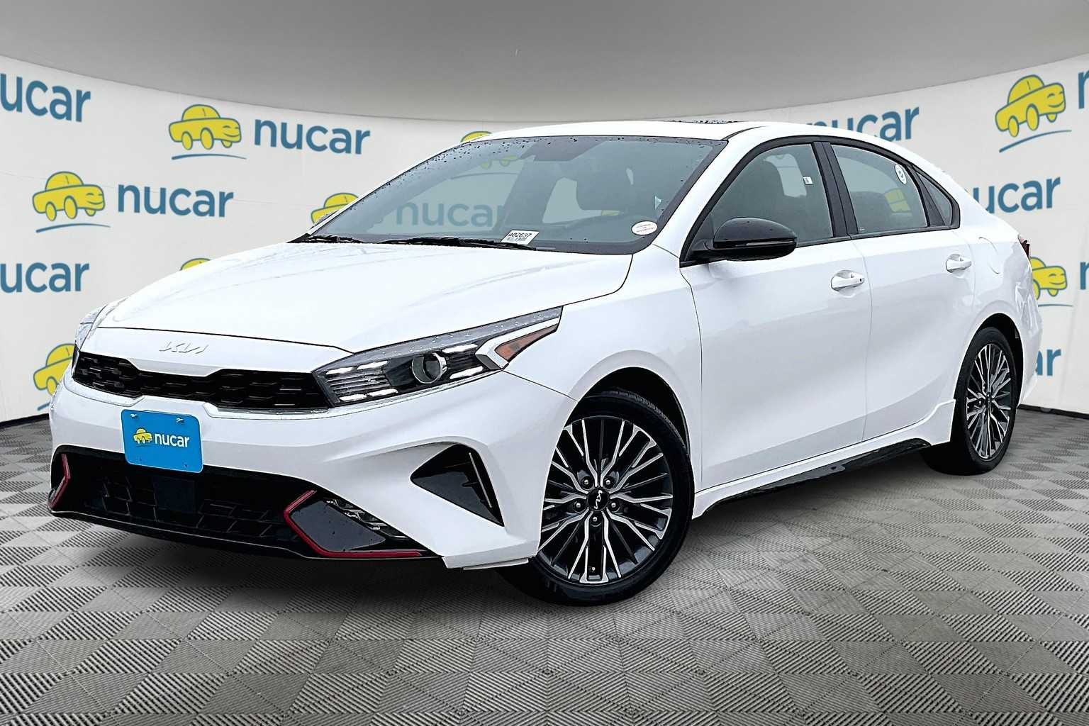 2022 Kia Forte GT-Line - Photo 3