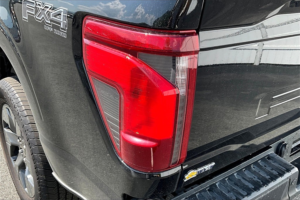 2024 Ford F-150 STX - Photo 31