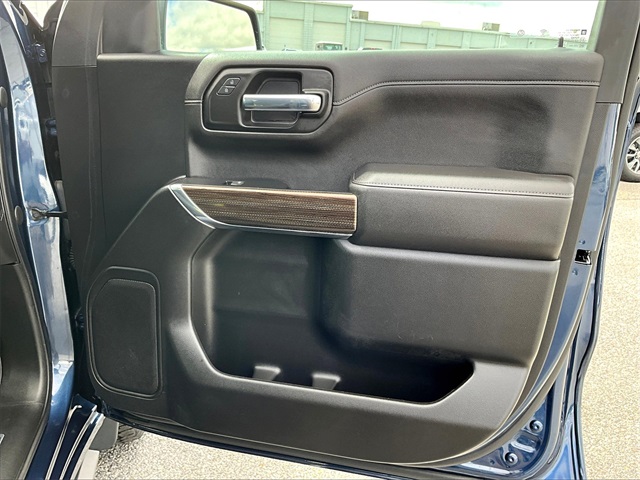 2022 Chevrolet Silverado 1500 LTD RST - Photo 9