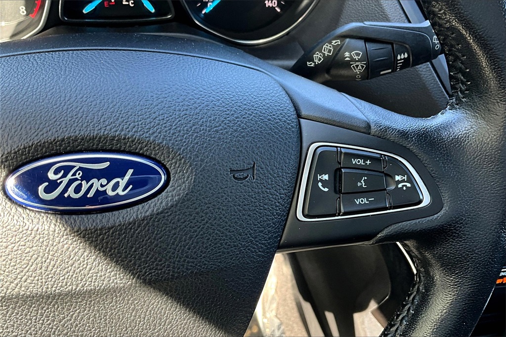 2019 Ford Escape Titanium - Photo 22