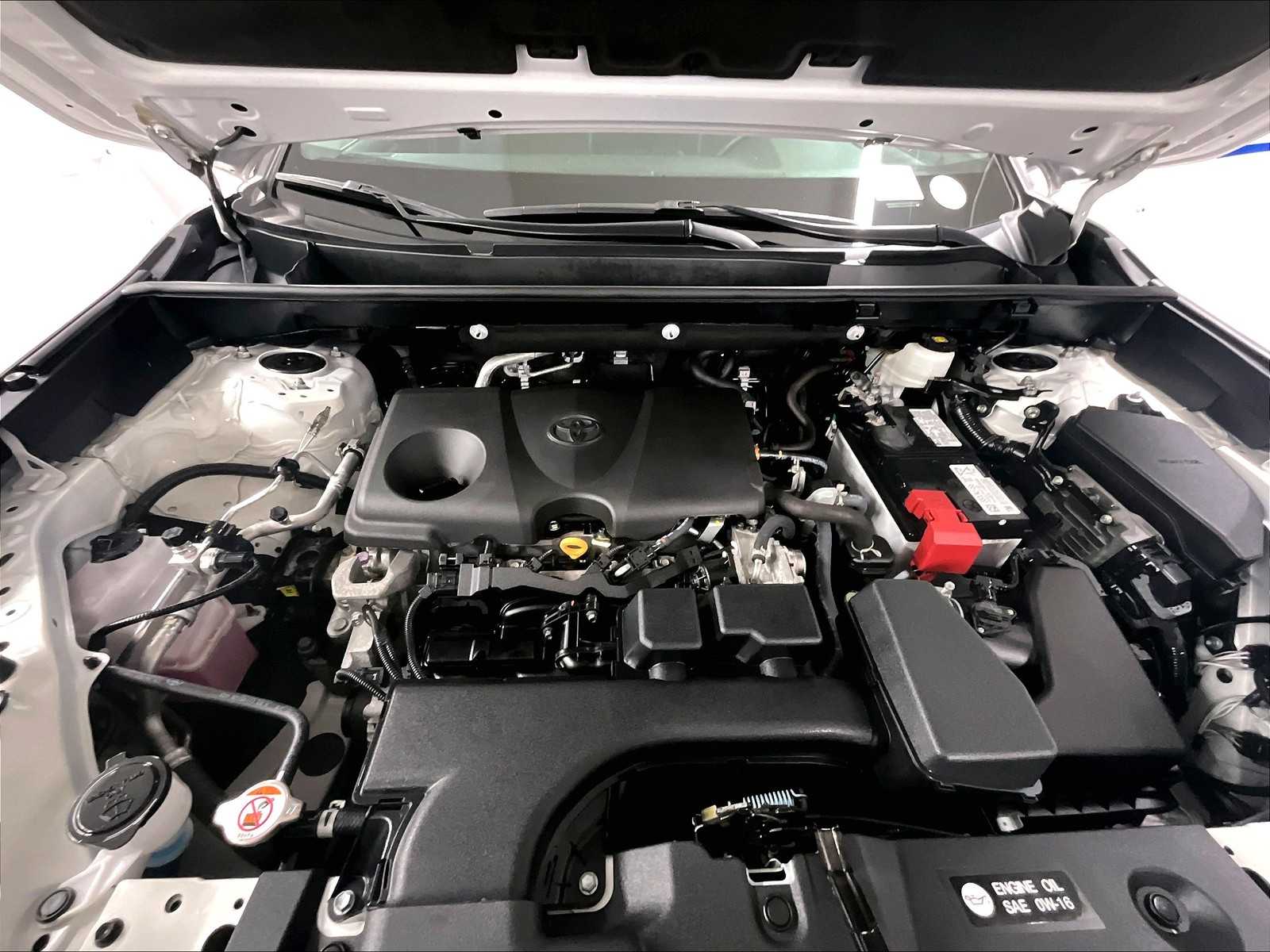 2022 Toyota RAV4 XLE - Photo 29