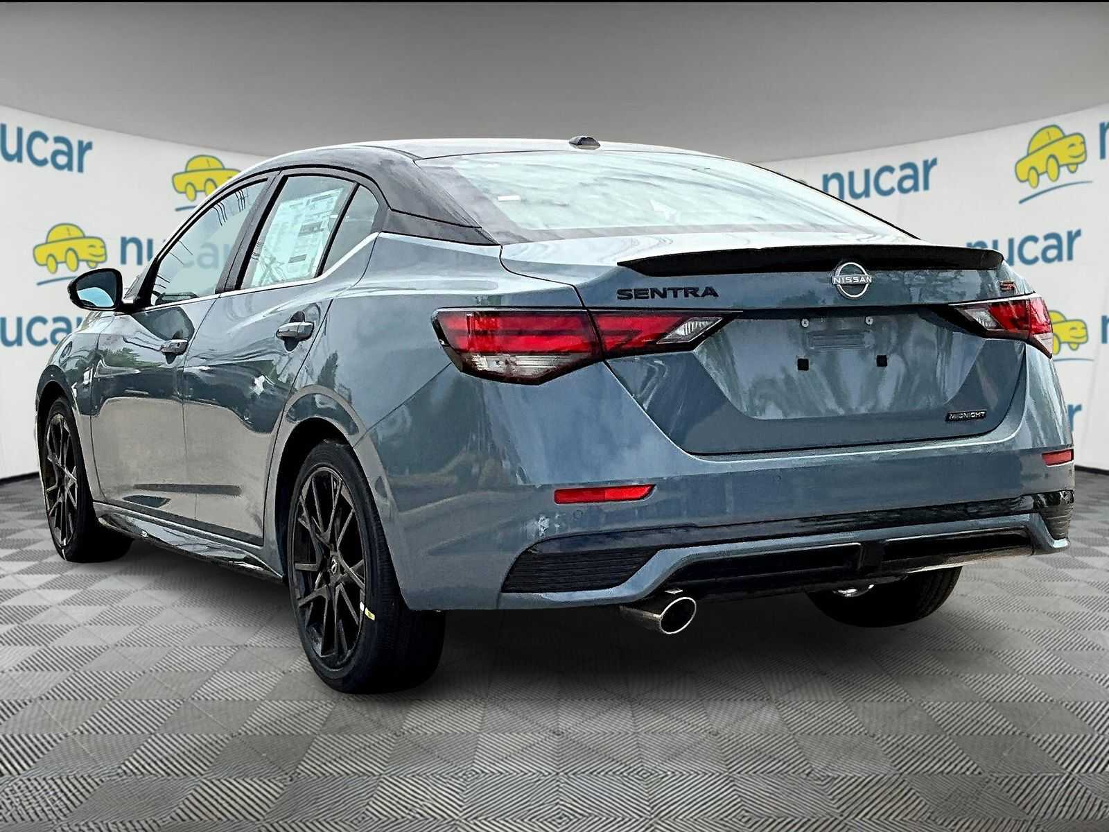 2025 Nissan Sentra SR - Photo 5