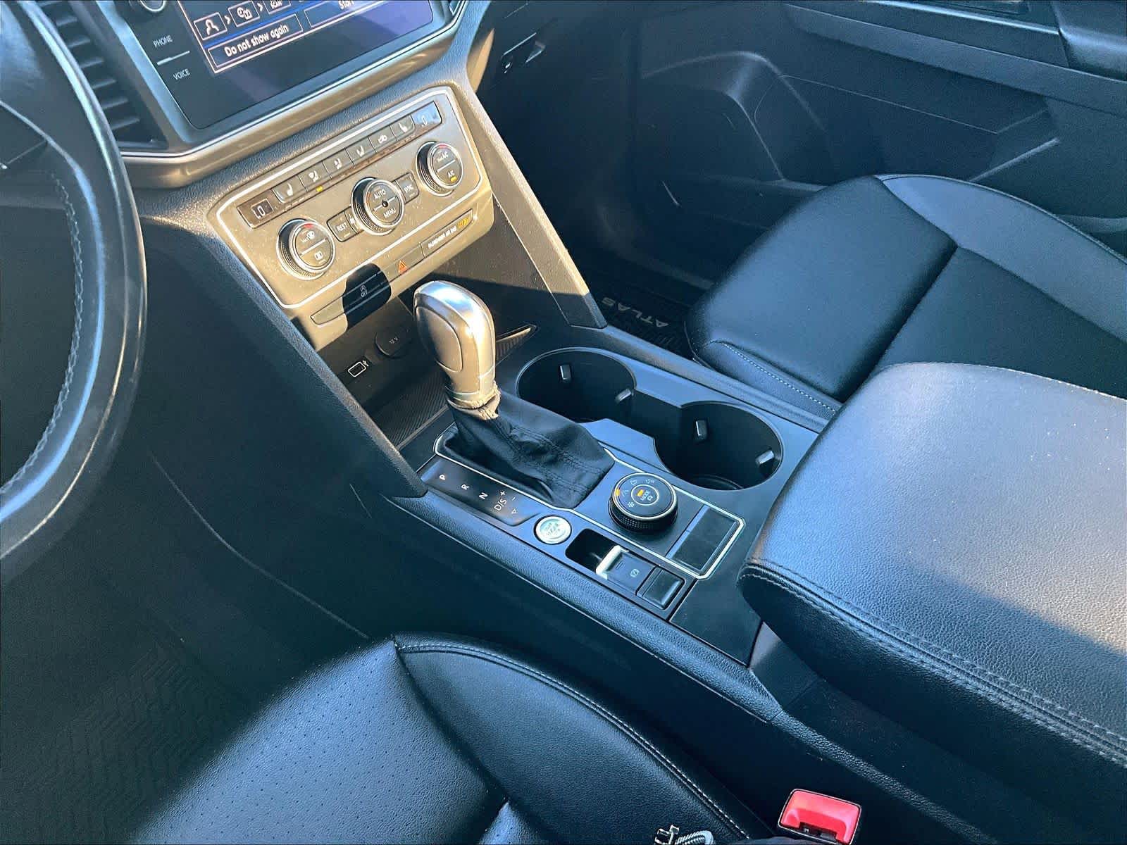 2019 Volkswagen Atlas 3.6L V6 SE w/Technology - Photo 19