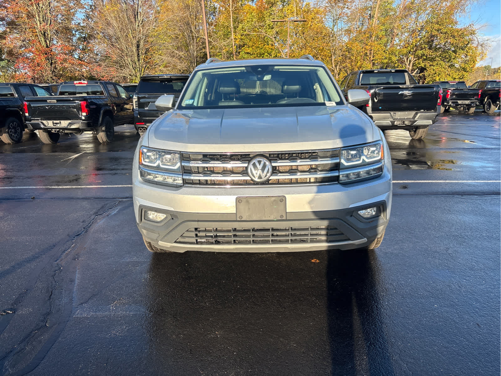 2019 Volkswagen Atlas 3.6L V6 SE w/Technology - Photo 2