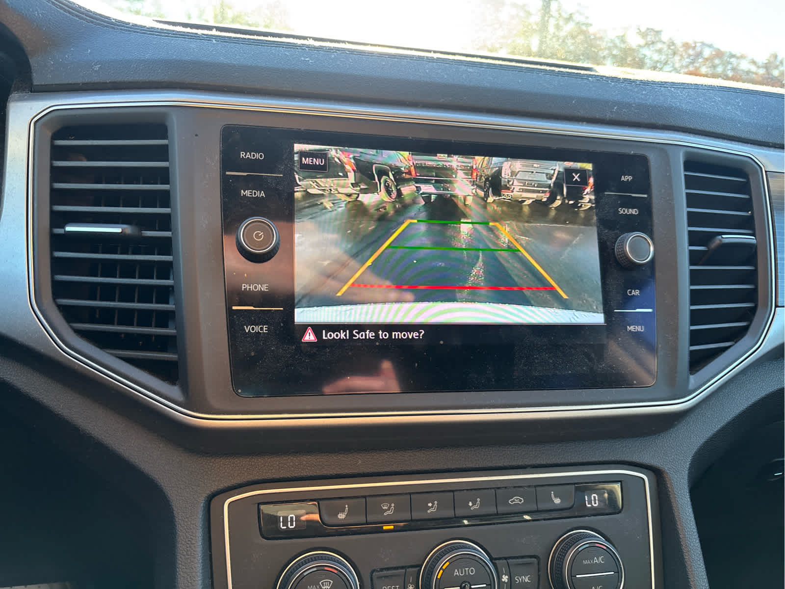 2019 Volkswagen Atlas 3.6L V6 SE w/Technology - Photo 10