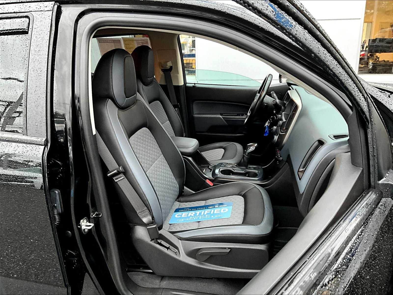 2022 Chevrolet Colorado 4WD Z71 - Photo 11