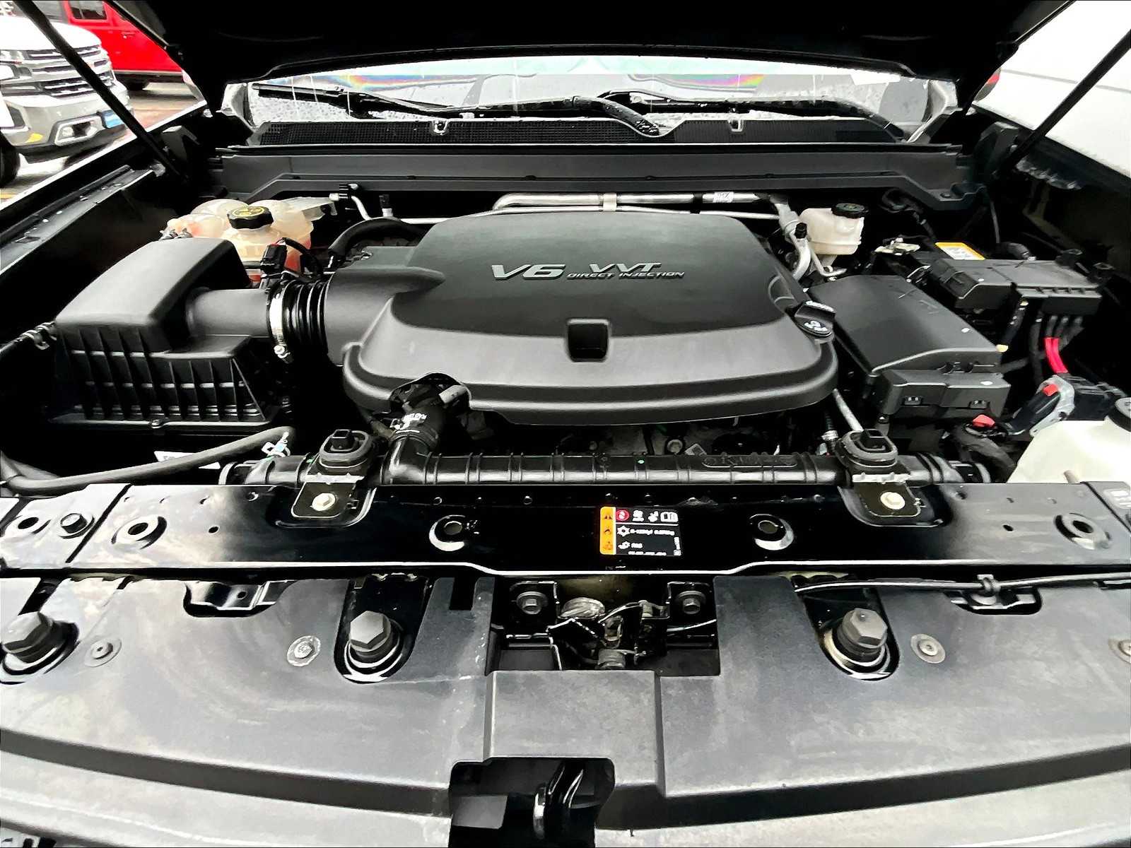 2022 Chevrolet Colorado 4WD Z71 - Photo 29