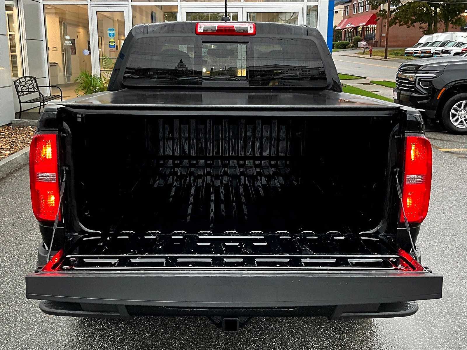 2022 Chevrolet Colorado 4WD Z71 - Photo 31