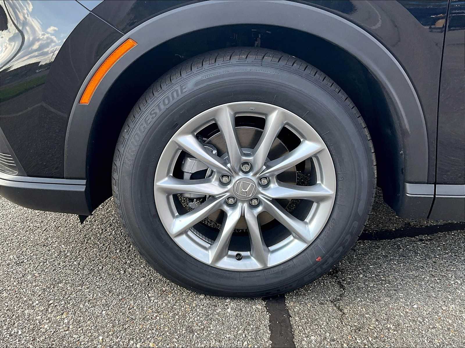 2026 Honda CR-V EX - Photo 8