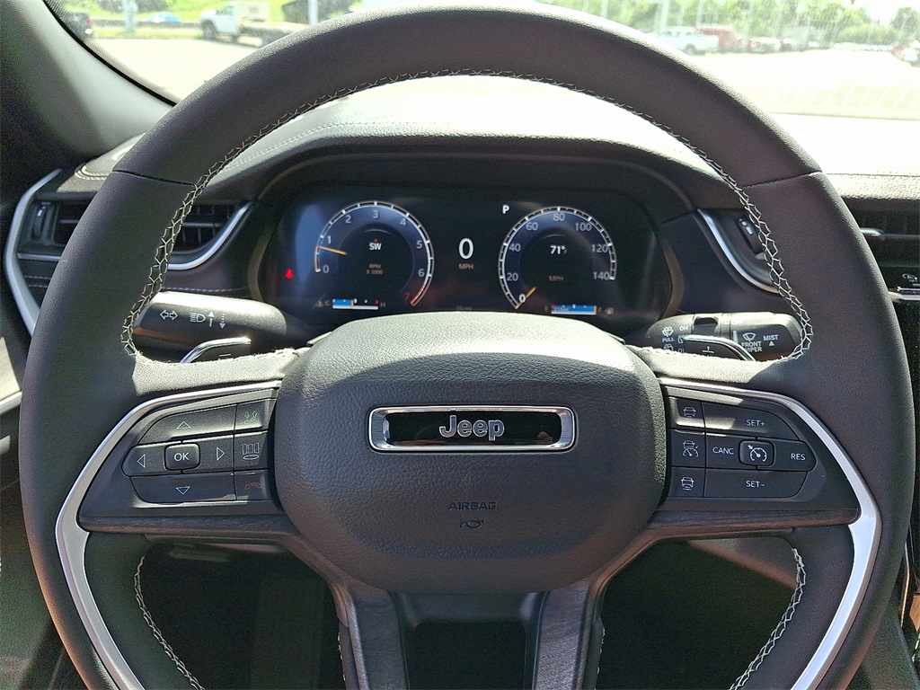 2025 Jeep Grand Cherokee Limited - Photo 15