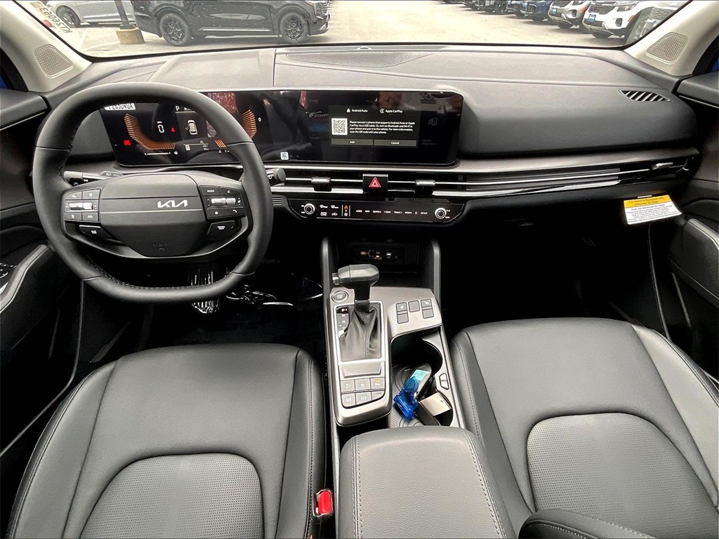 2026 Kia Sportage EX - Photo 12