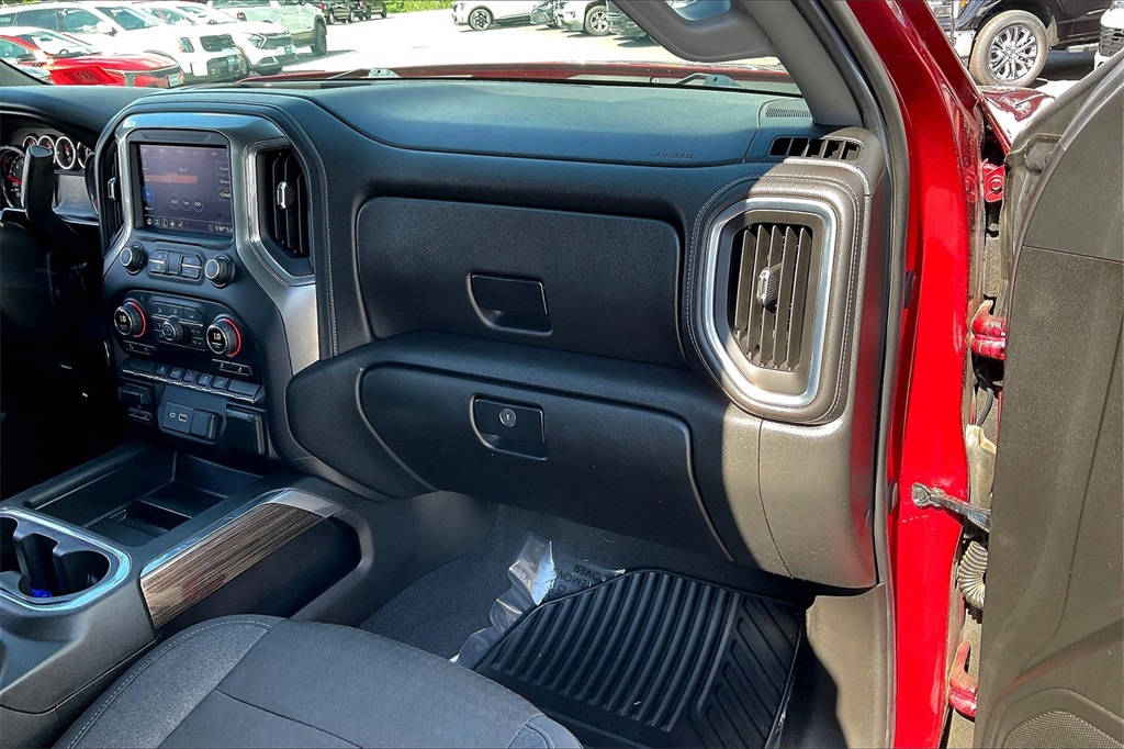 2020 Chevrolet Silverado 1500 RST - Photo 12