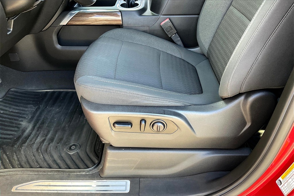 2020 Chevrolet Silverado 1500 RST - Photo 34