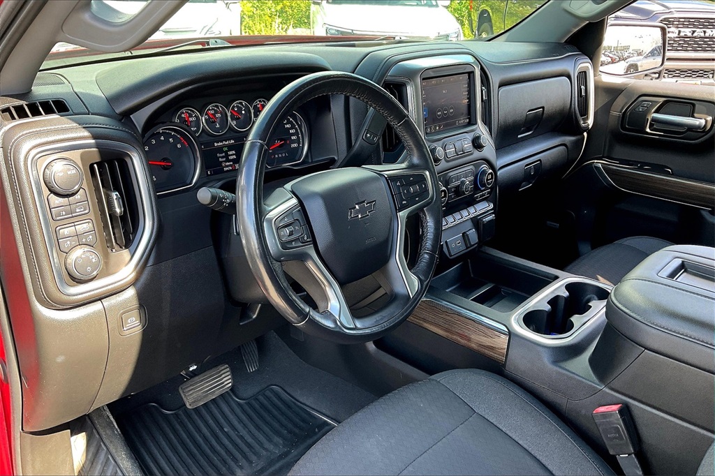 2020 Chevrolet Silverado 1500 RST - Photo 8