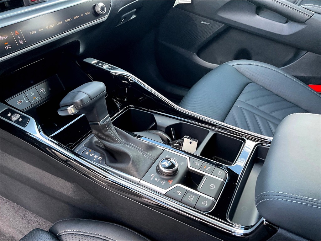 2026 Kia Sorento X-Line SX Prestige - Photo 14