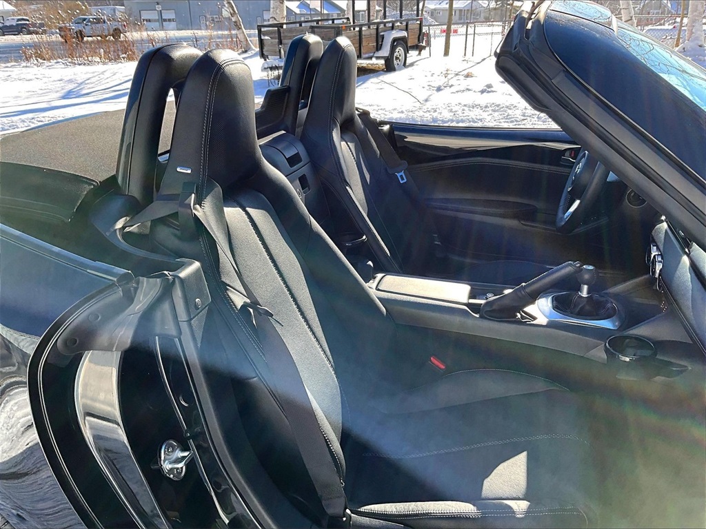 2022 Mazda MX-5 Miata Grand Touring - Photo 11