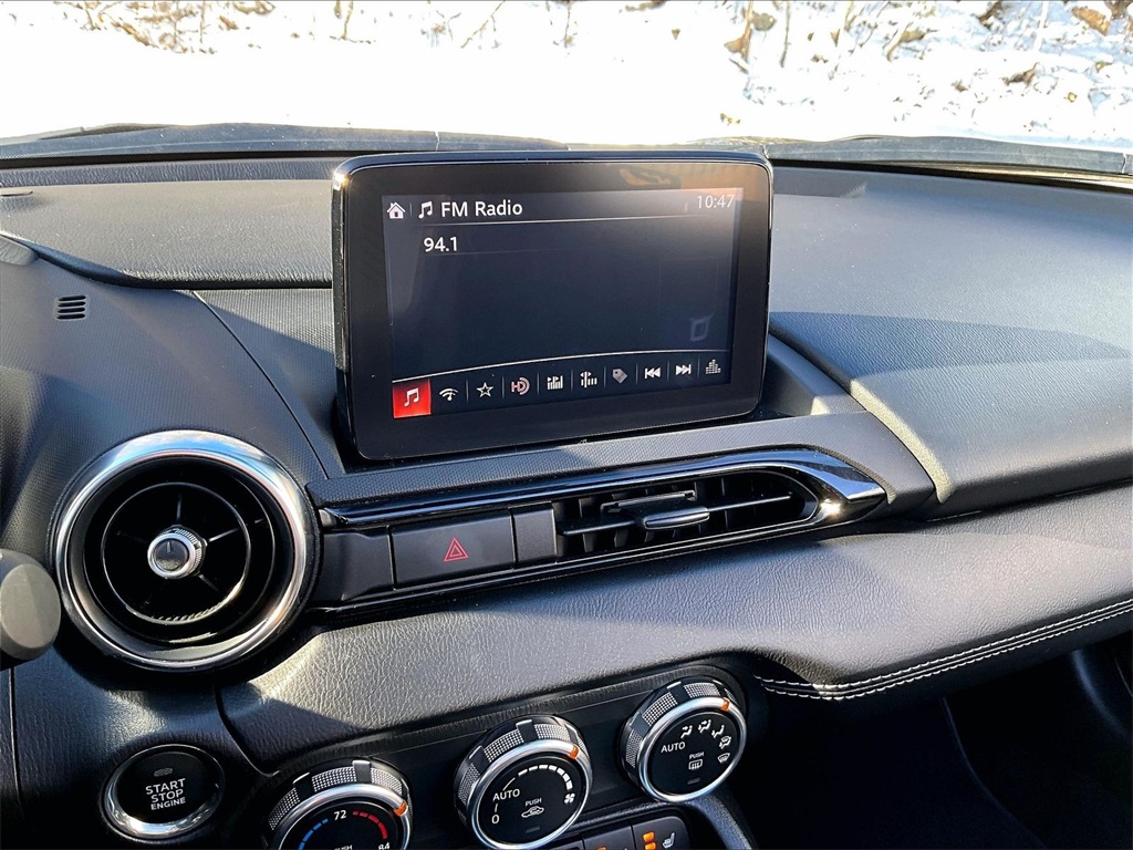 2022 Mazda MX-5 Miata Grand Touring - Photo 16