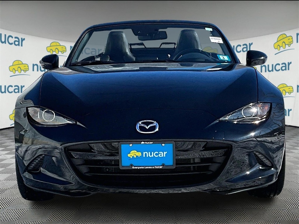 2022 Mazda MX-5 Miata Grand Touring - Photo 2