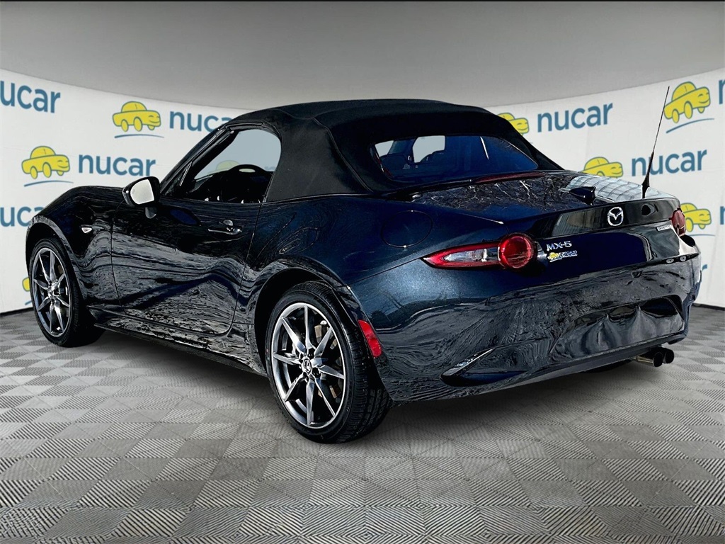2022 Mazda MX-5 Miata Grand Touring - Photo 4