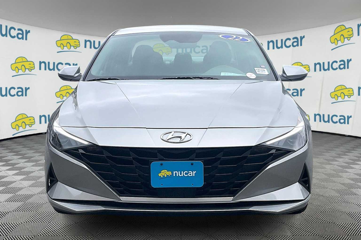2022 Hyundai Elantra SEL - Photo 2