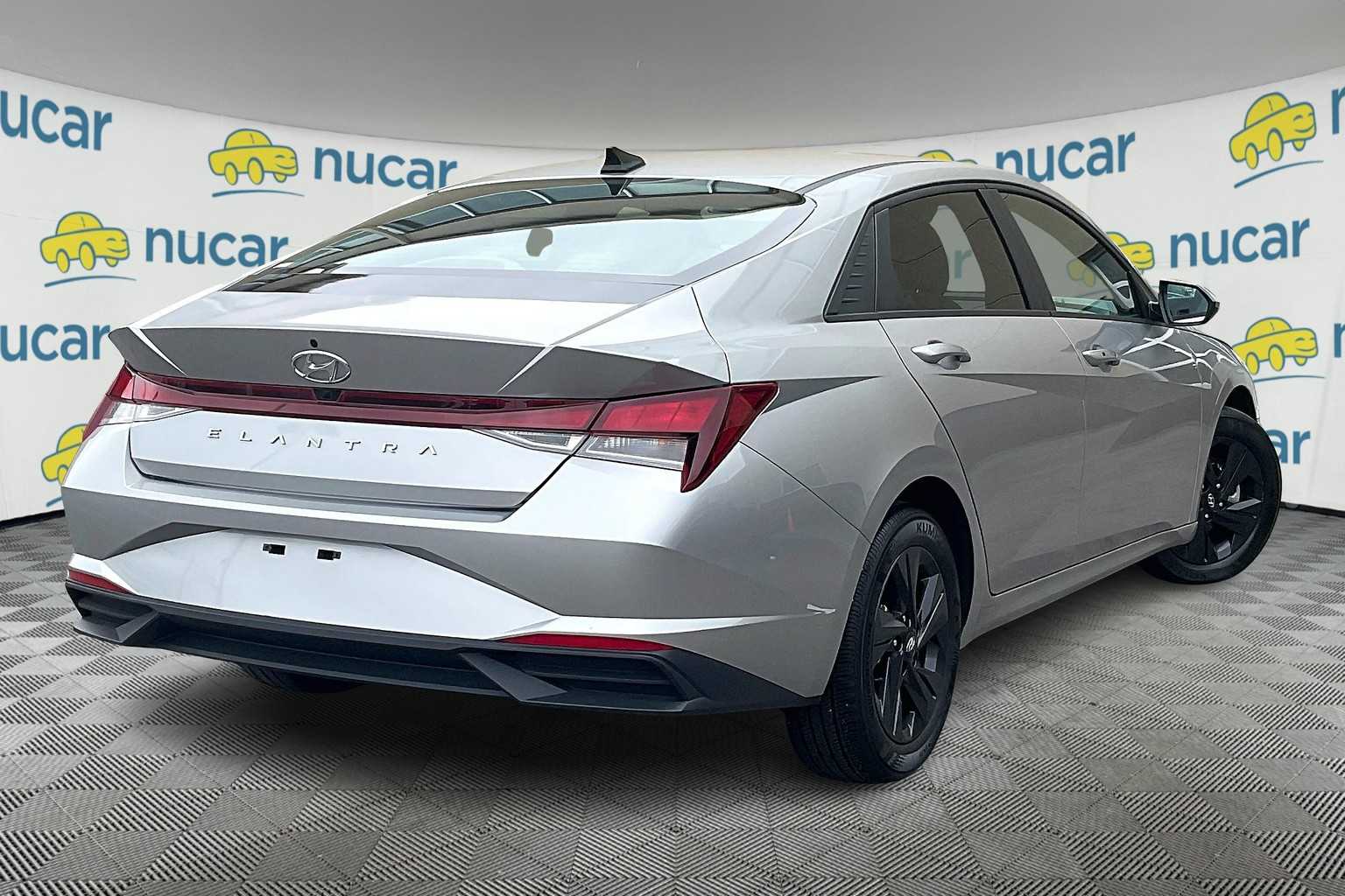 2022 Hyundai Elantra SEL - Photo 6