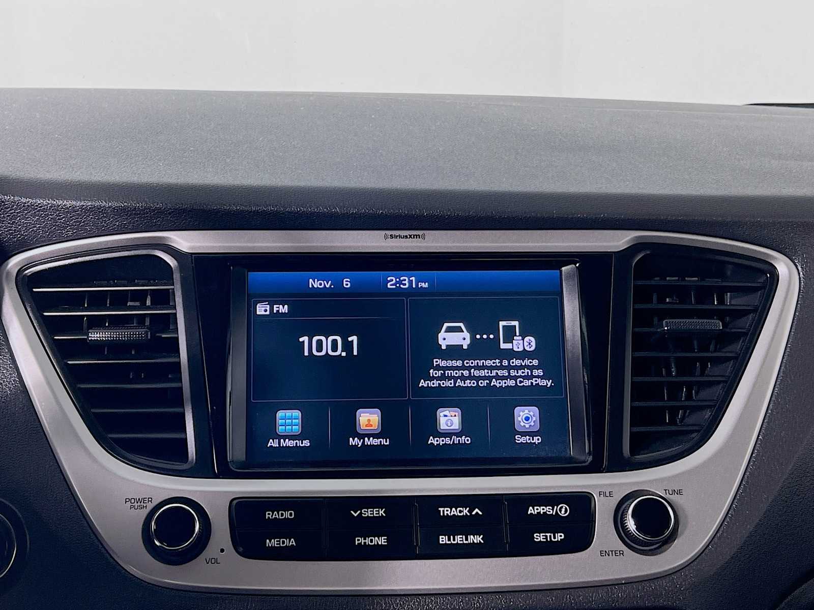 2019 Hyundai Accent Limited - Photo 14