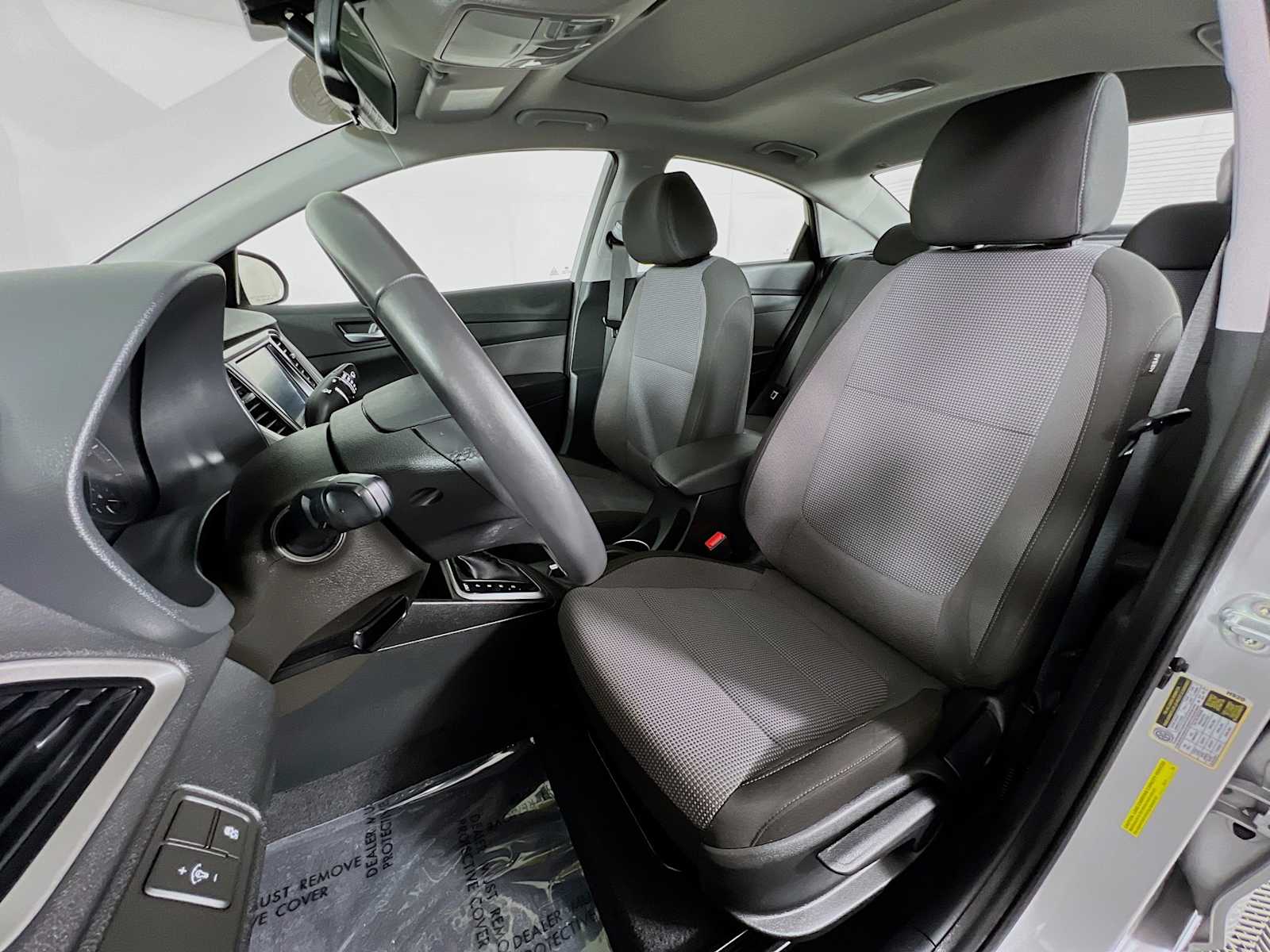 2019 Hyundai Accent Limited - Photo 21