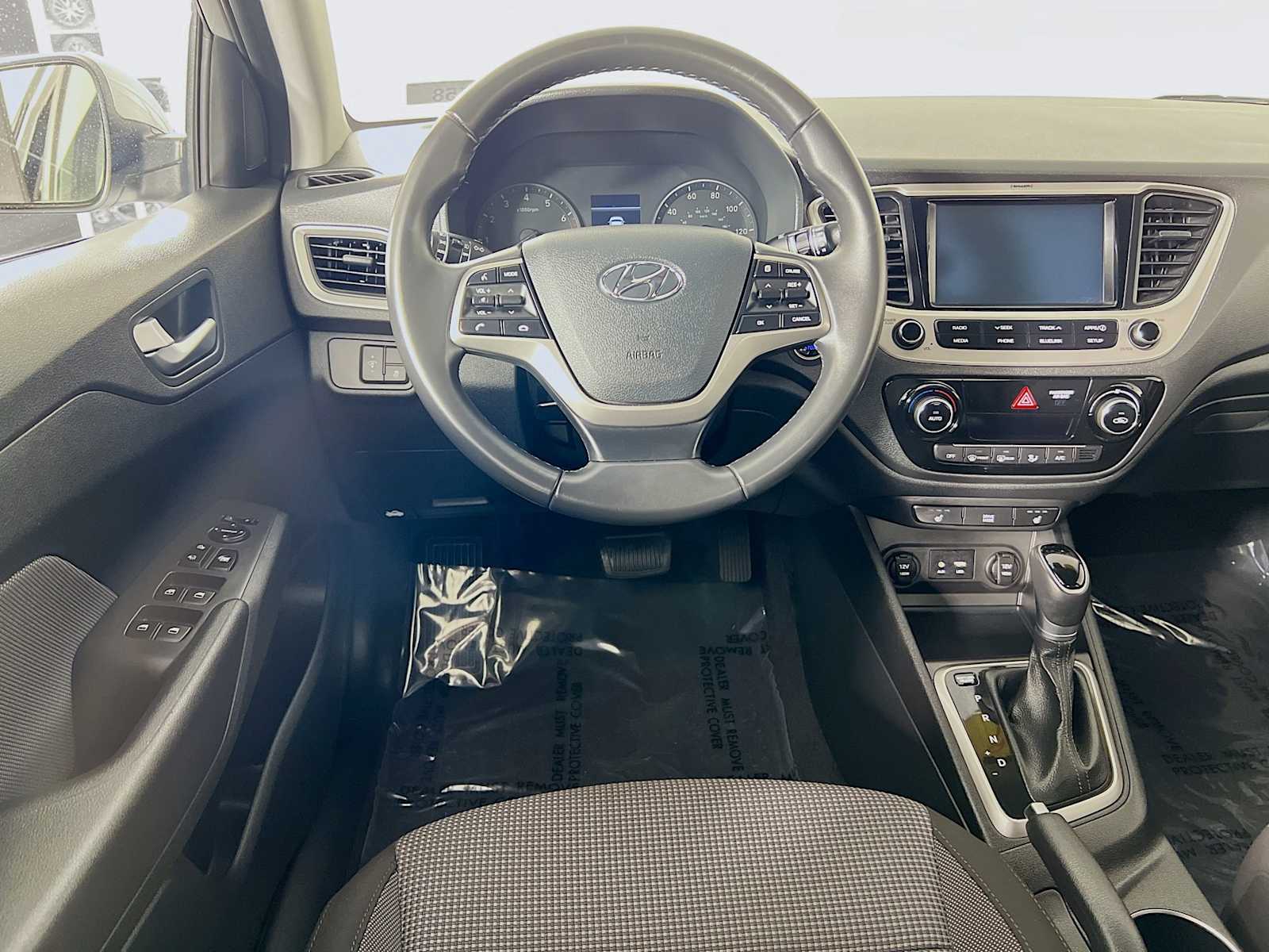 2019 Hyundai Accent Limited - Photo 23