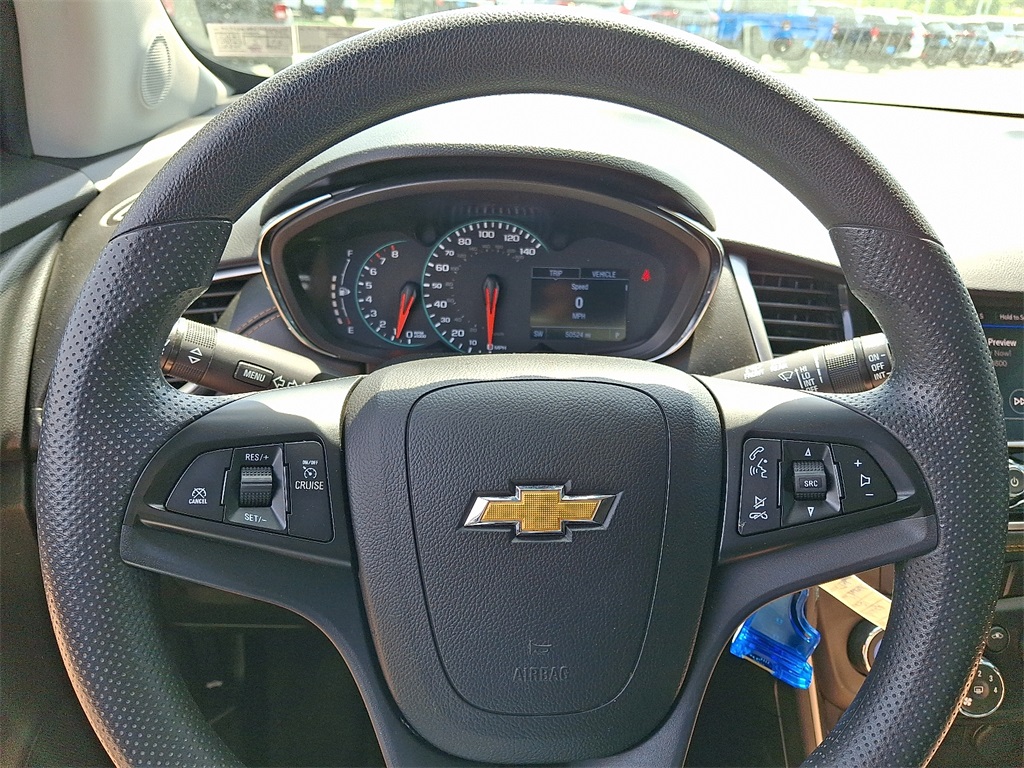 2021 Chevrolet Trax LS - Photo 19