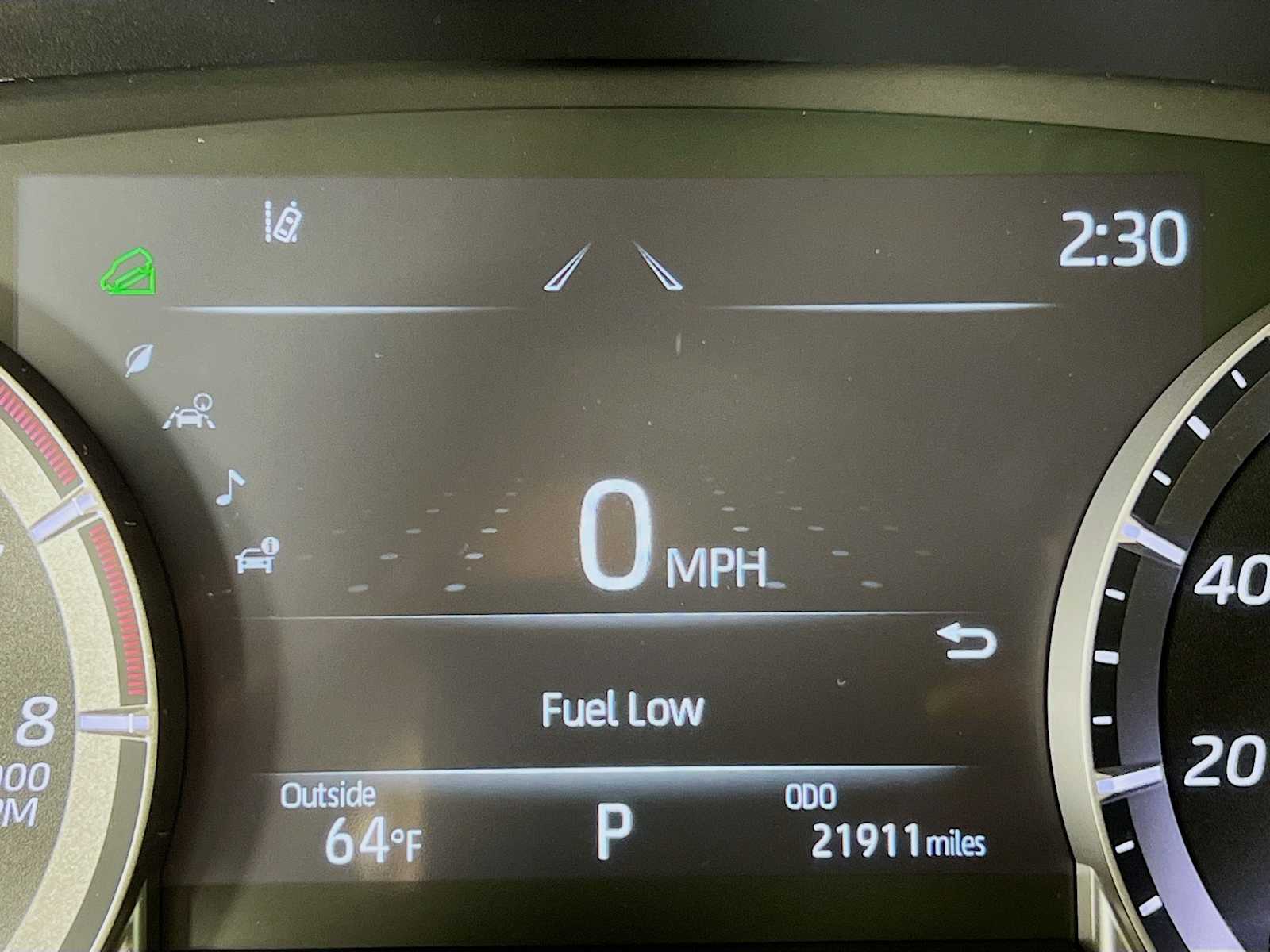 2023 Toyota Highlander XLE - Photo 12