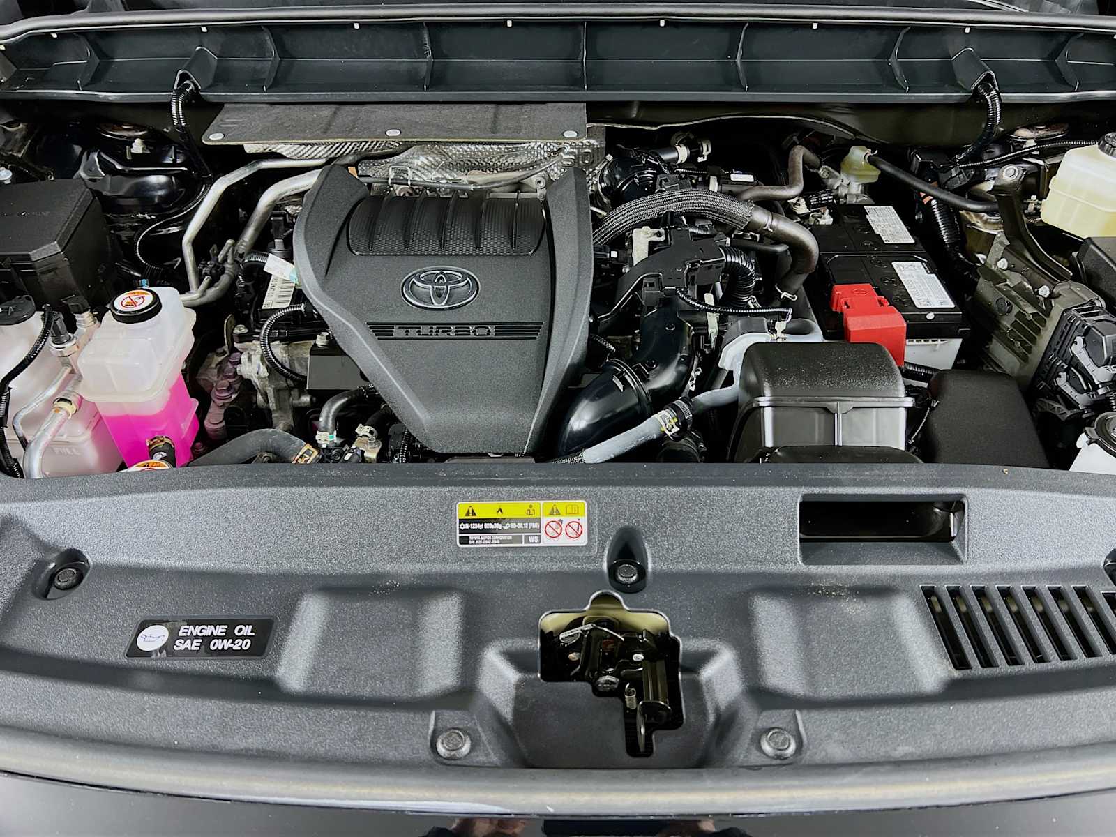 2023 Toyota Highlander XLE - Photo 32