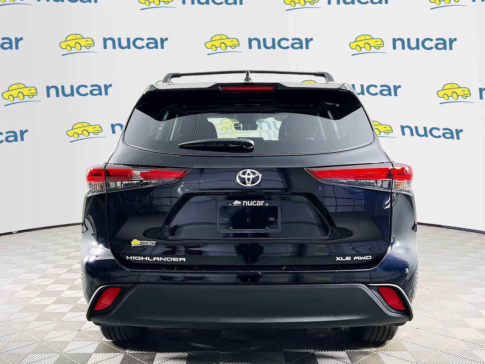 2023 Toyota Highlander XLE - Photo 6