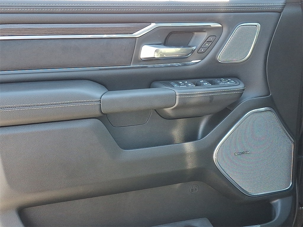 2026 Ram 1500 Laramie - Photo 8