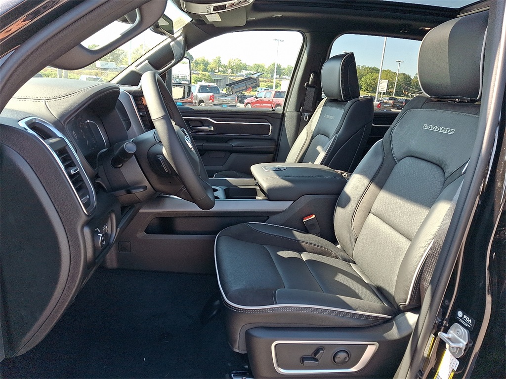 2026 Ram 1500 Laramie - Photo 9