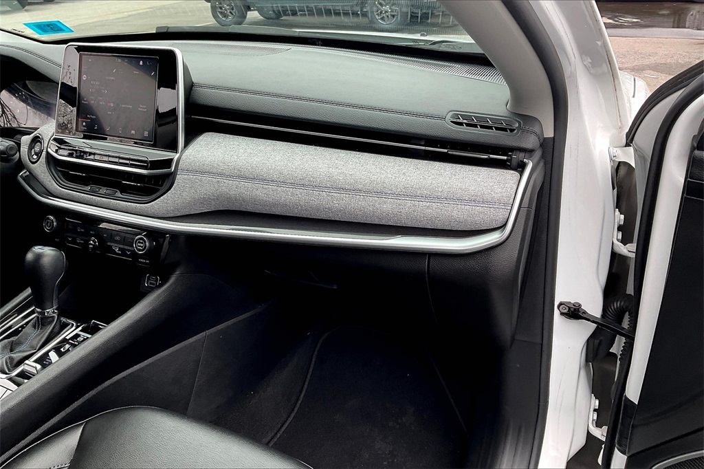 2022 Jeep Compass Latitude - Photo 12