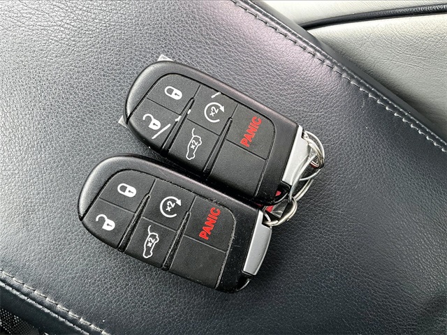 2017 Jeep Grand Cherokee Summit - Photo 11