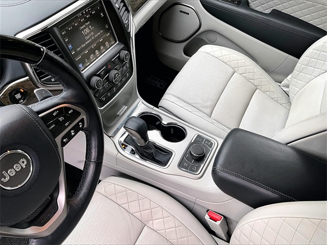 2017 Jeep Grand Cherokee Summit - Photo 15