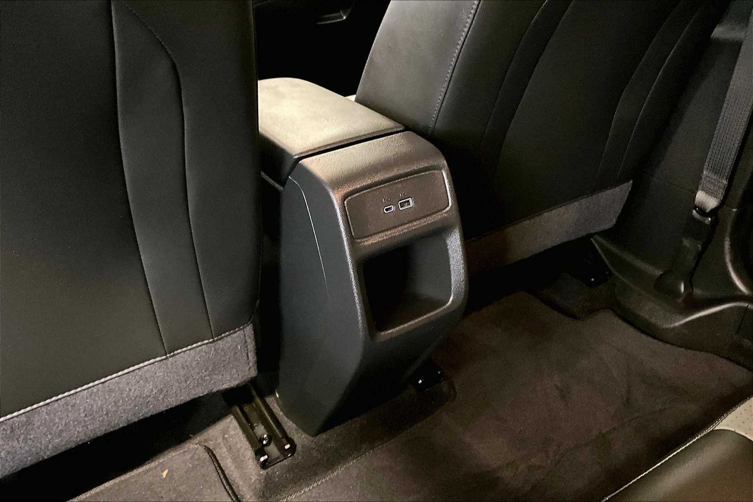2024 Chevrolet Trax LT - Photo 29