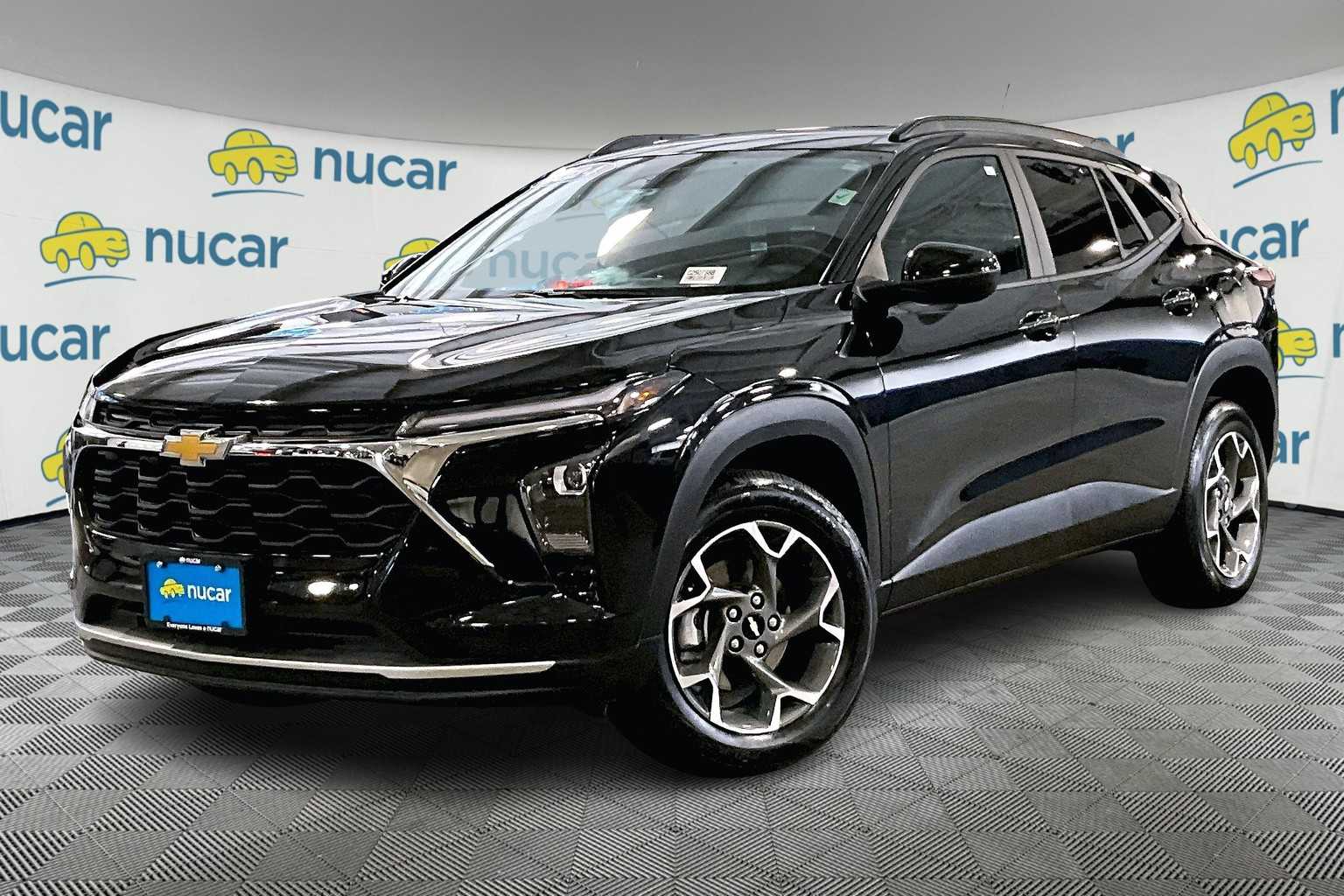 2024 Chevrolet Trax LT - Photo 3