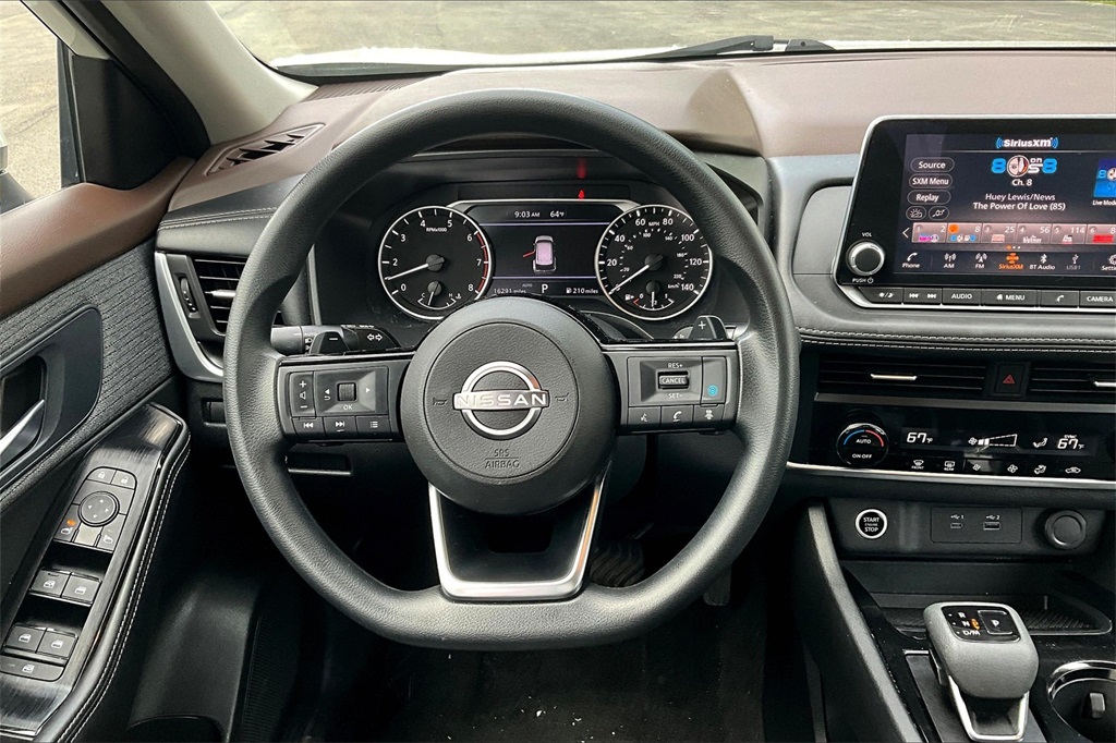 2023 Nissan Rogue SV - Photo 17
