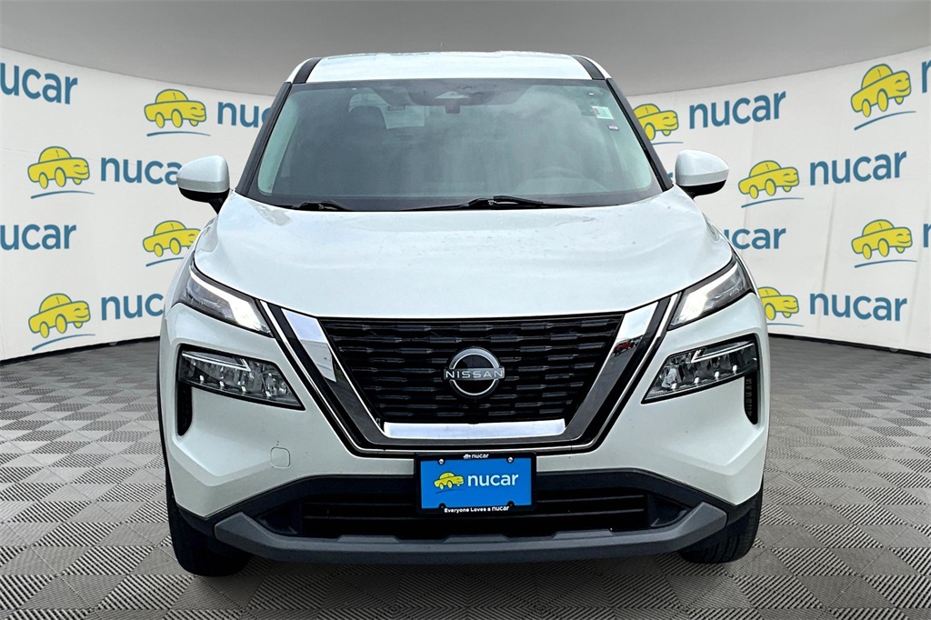 2023 Nissan Rogue SV - Photo 2
