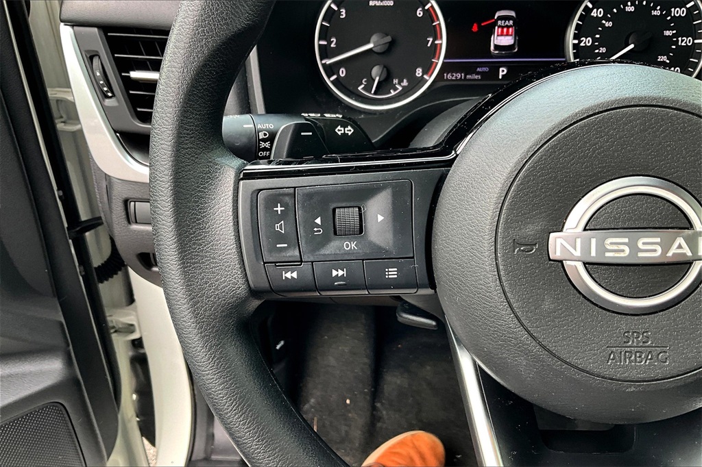 2023 Nissan Rogue SV - Photo 22