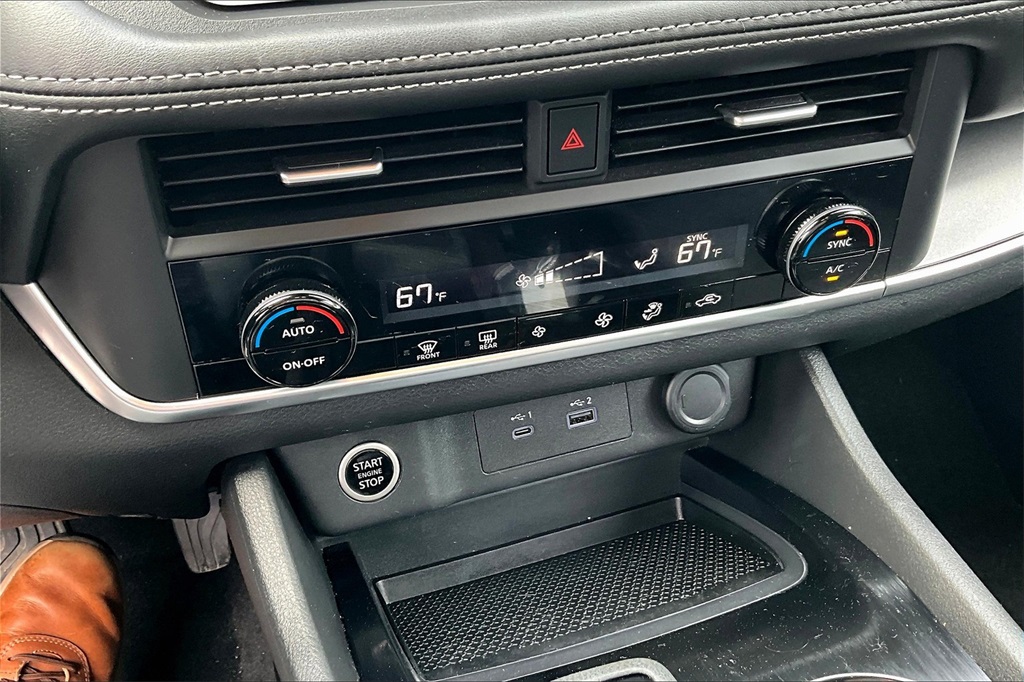2023 Nissan Rogue SV - Photo 25