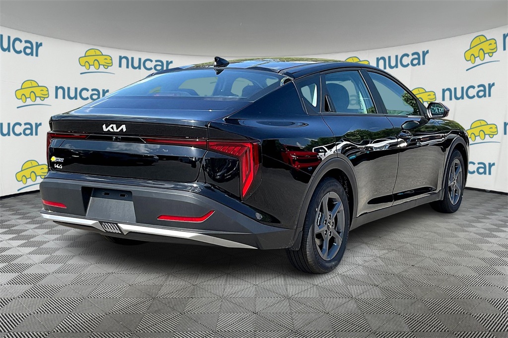2025 Kia K4 LXS - Photo 7