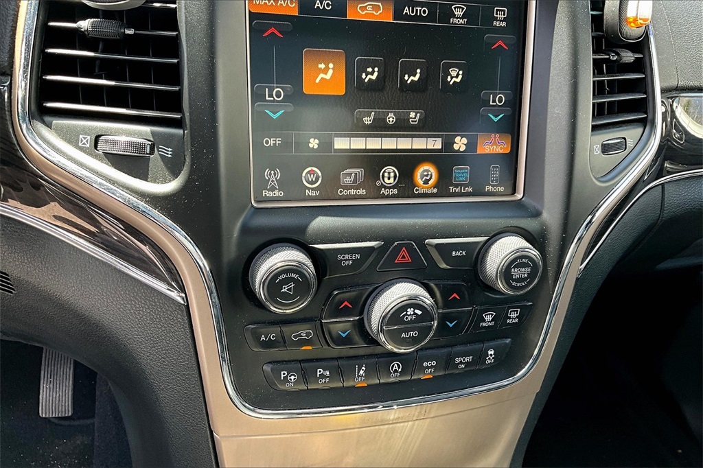 2017 Jeep Grand Cherokee Overland - Photo 26