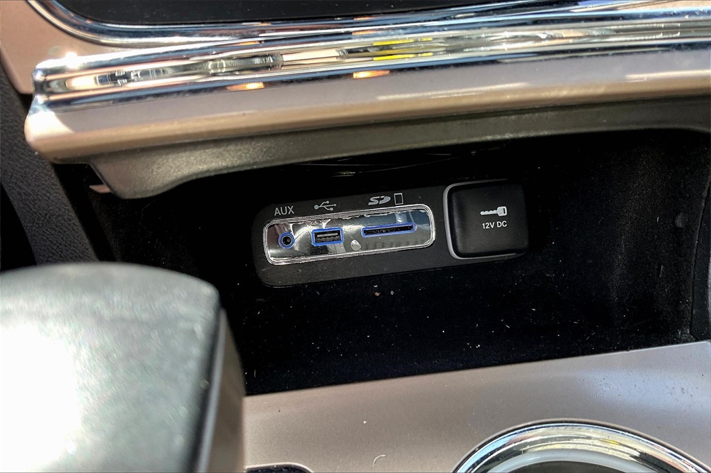 2017 Jeep Grand Cherokee Overland - Photo 27
