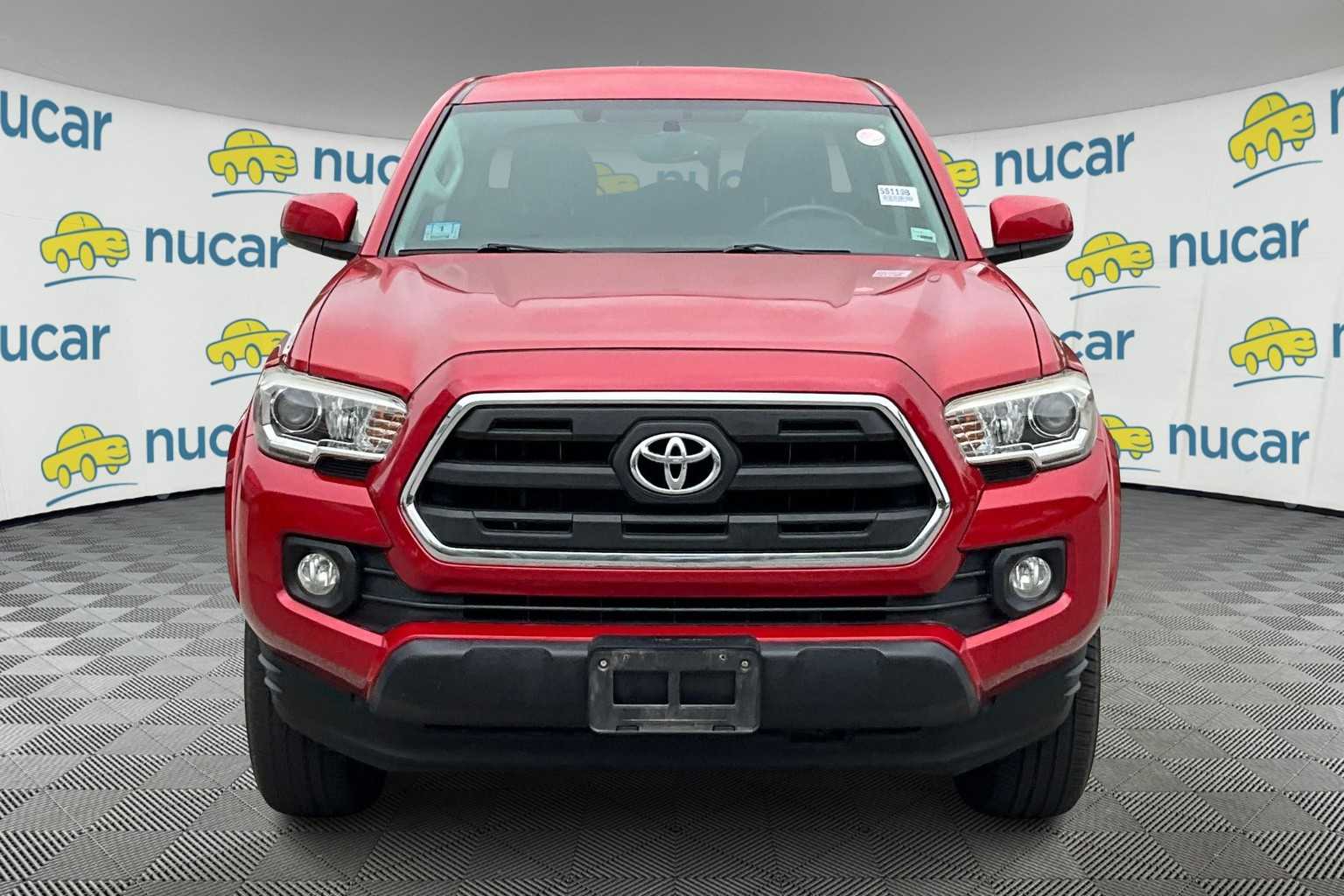 2016 Toyota Tacoma SR5 - Photo 2