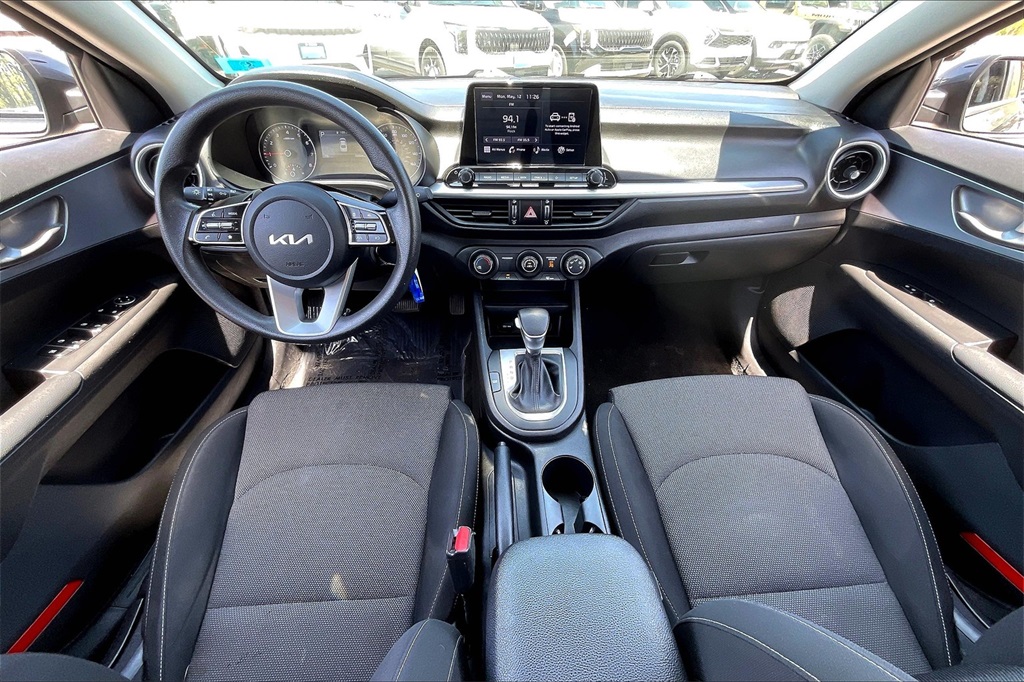 2022 Kia Forte LXS - Photo 20