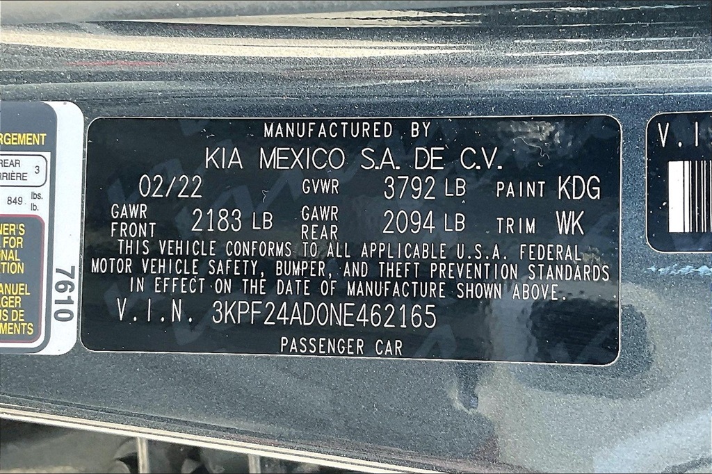 2022 Kia Forte LXS - Photo 29