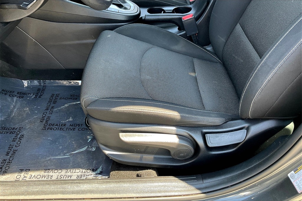 2022 Kia Forte LXS - Photo 30